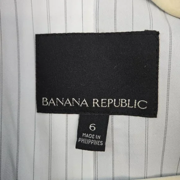 Banana Republic Wool Blend Two Button Blazer Jacket Size 6 - Picture 3 of 7